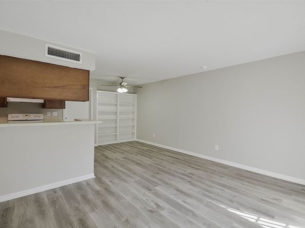 12905 Woodforest Boulevard 607, Houston TX 77015