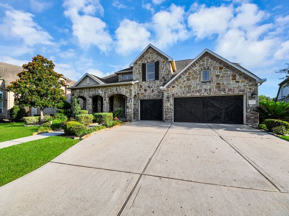 18106 Shimmer Lane, Richmond TX 77407