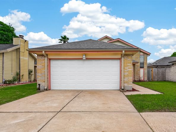 13431 Clarewood Drive, Houston TX 77083