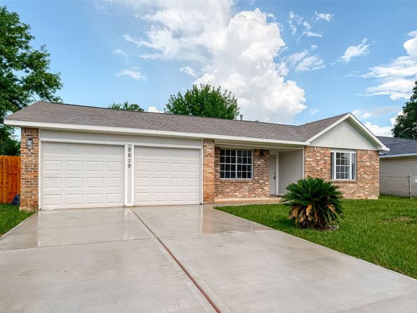 8619 Valley Meadow Drive, Houston TX 77078