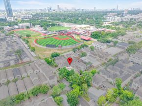 4501 Feagan Street, Houston TX 77007