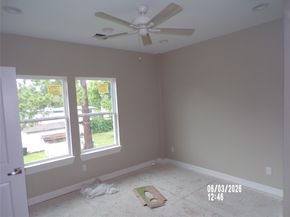 3238A,3238B Creekmont Dr, Houston TX 77091