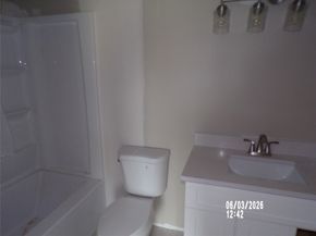 3238A,3238B Creekmont Dr, Houston TX 77091