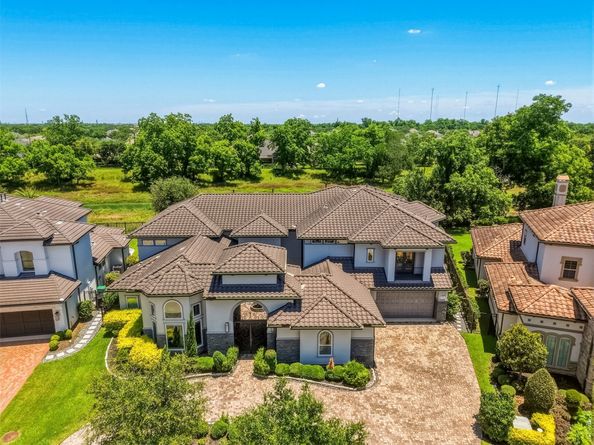 59 Enclave Manor, Sugar Land TX 77479