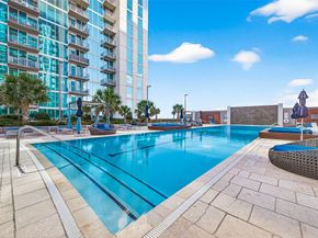 5925 Almeda Road 10814, Houston TX 77004