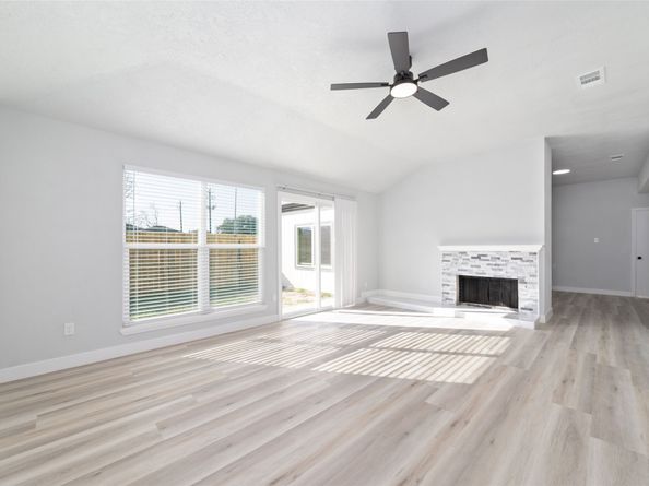 13950 Ashdale Lane, Houston TX 77083