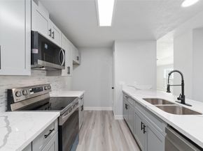 13950 Ashdale Lane, Houston TX 77083