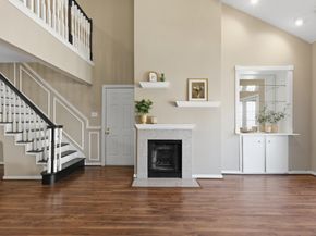 2425 Holly Hall Street 100, Houston TX 77054