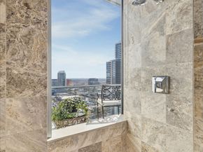 2727 Kirby Drive 19F, Houston TX 77098