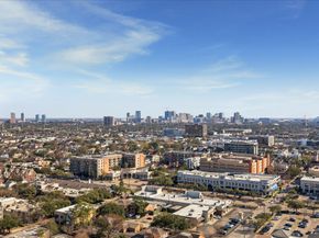 2727 Kirby Drive 19F, Houston TX 77098