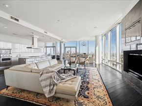 2727 Kirby Drive 19F, Houston TX 77098