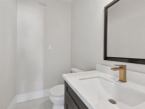 3138 Country Club Boulevard, Stafford TX 77477