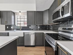 3138 Country Club Boulevard, Stafford TX 77477