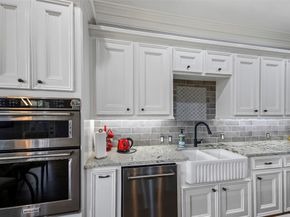 26 Stalynn Lane, Houston TX 77027