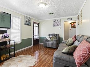 2205 Marnel Road, Houston TX 77055