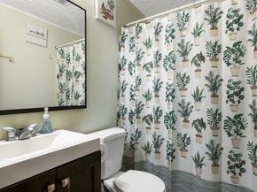 2205 Marnel Road, Houston TX 77055