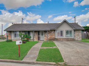 930 Centerwood Drive, Houston TX 77013
