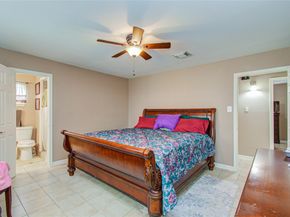 930 Centerwood Drive, Houston TX 77013