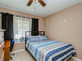 930 Centerwood Drive, Houston TX 77013