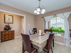 930 Centerwood Drive, Houston TX 77013