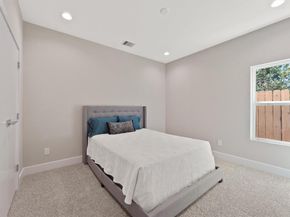 238 Julia Street E, Houston TX 77022