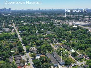 238 Julia Street E, Houston TX 77022