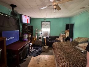 6021 Hertford Street, Houston TX 77048