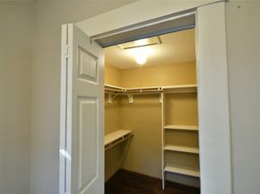 1037 Oxford Street, Houston TX 77008