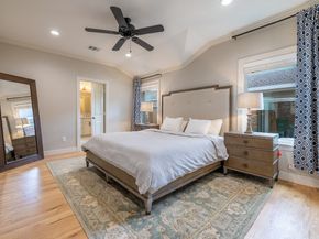 5230 Redstart Street, Houston TX 77035