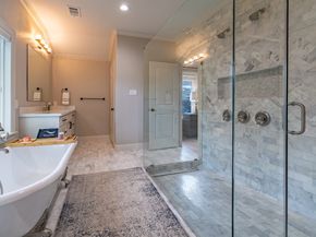 5230 Redstart Street, Houston TX 77035