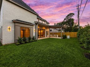 1702 Candlelight Lane, Houston TX 77018