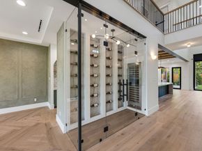 1702 Candlelight Lane, Houston TX 77018