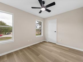 5015 Kleinmeadow Court, Houston TX 77066