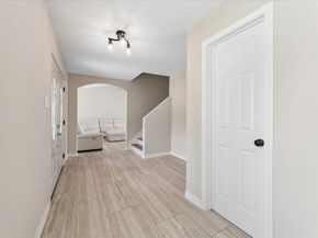 5015 Kleinmeadow Court, Houston TX 77066
