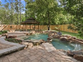 10909 Sweetspire Place, The Woodlands TX 77380