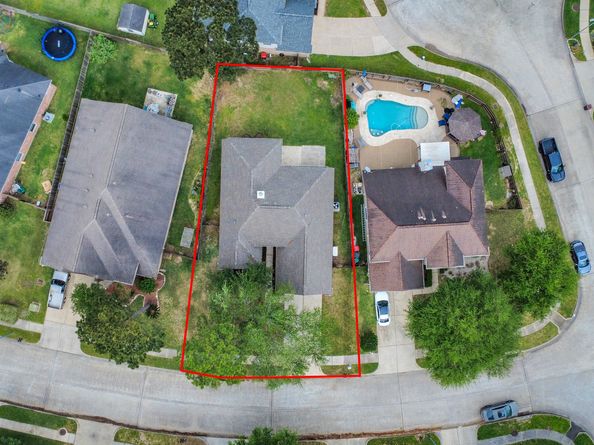 14423 Gadwall Court, Houston TX 77044