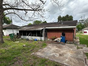 7736 Bretshire Drive, Houston TX 77016