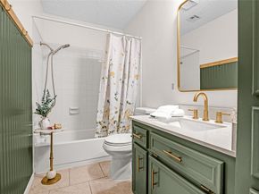 16626 Neumann Drive, Houston TX 77058