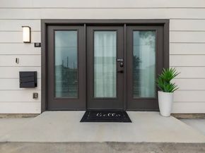 4703 Ward Street, Houston TX 77021