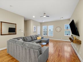 1036 W 24th Street, Houston TX 77008