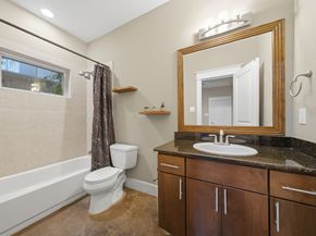 1036 W 24th Street, Houston TX 77008