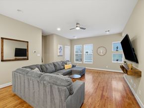 1036 W 24th Street, Houston TX 77008