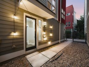 1036 W 24th Street, Houston TX 77008