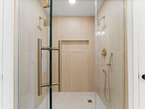 7526 Hablo Drive, Houston TX 77083