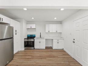 5406 Firefly Street, Houston TX 77017