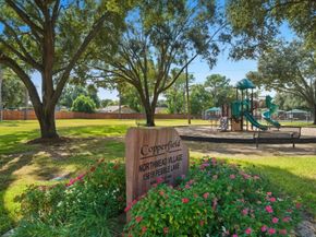 15611 Meadow Village Drive, Houston TX 77095