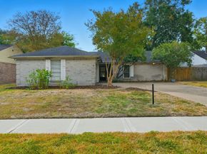 15611 Meadow Village Drive, Houston TX 77095