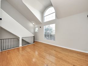 5909 Katy Street, Houston TX 77007