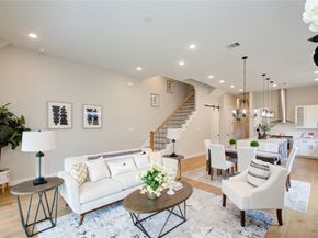 110 E 28th Street, Houston TX 77008