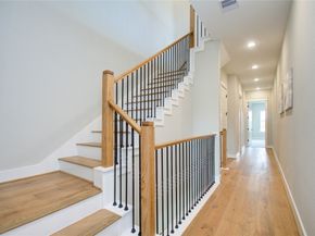 110 E 28th Street, Houston TX 77008